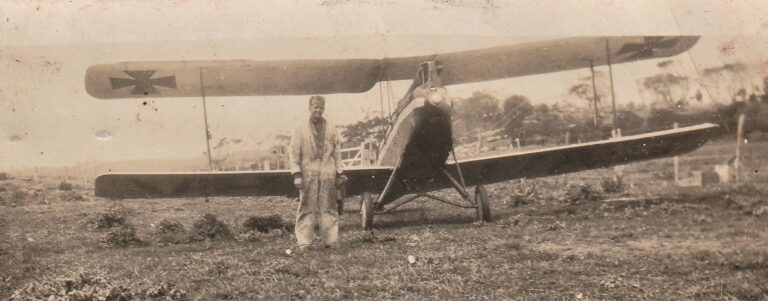 Norman Chapman in front of his Gipsy Moth, Viking, on Flinders Island.
